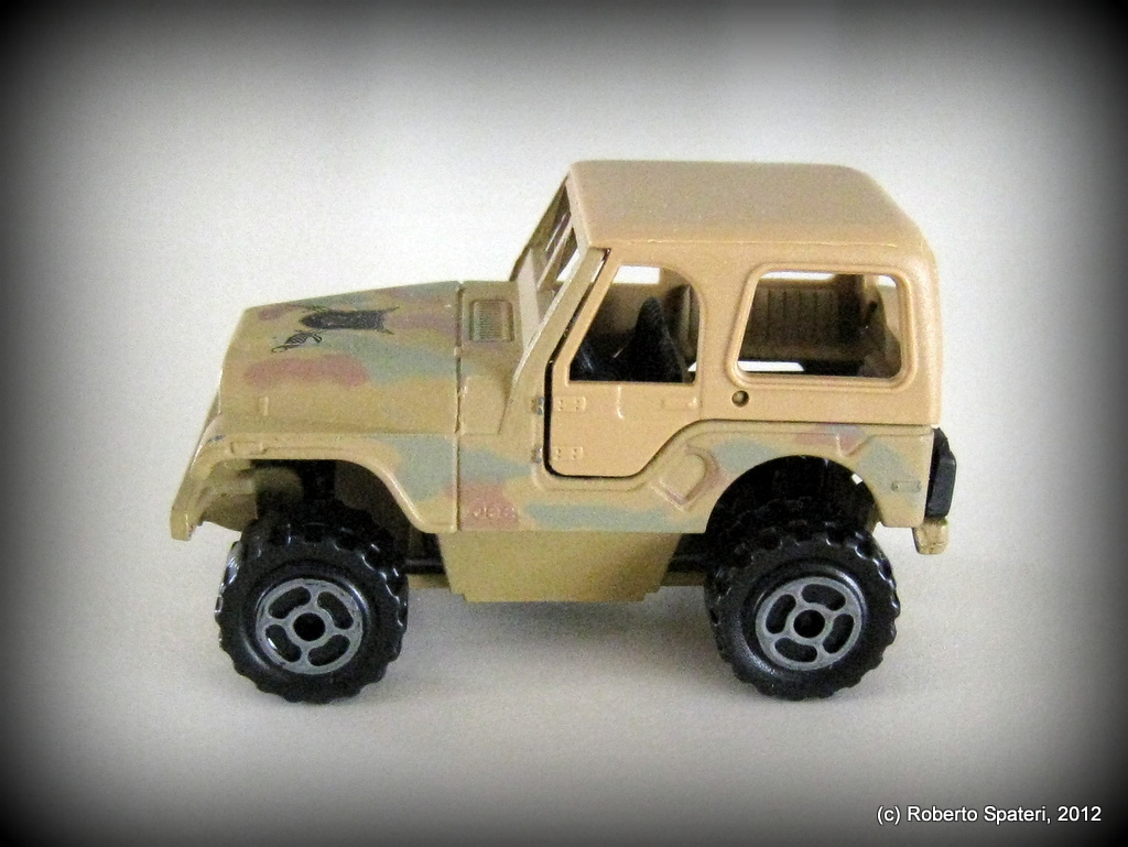 Majorette Jeep CJ (n.290/244)
